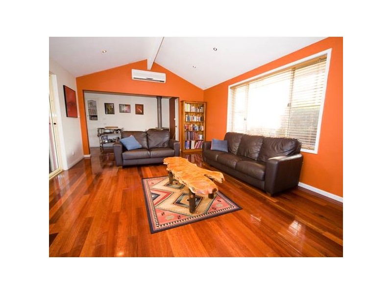 9 Mallam Road, Picton NSW 2571