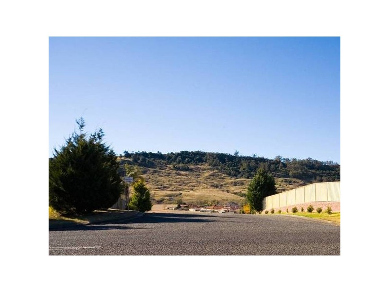 9 Mallam Road, Picton NSW 2571