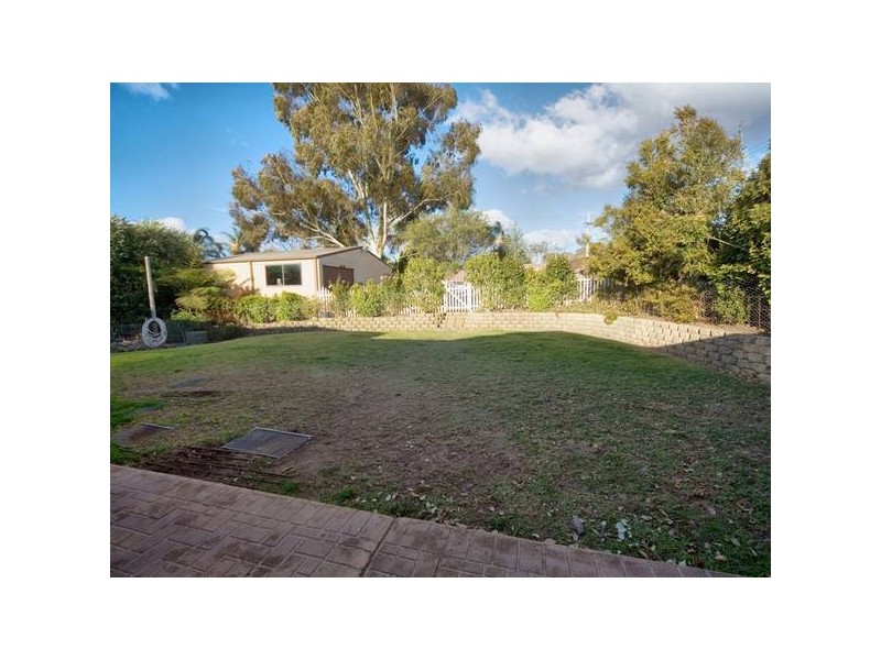 11 Marsh Place, The Oaks NSW 2570
