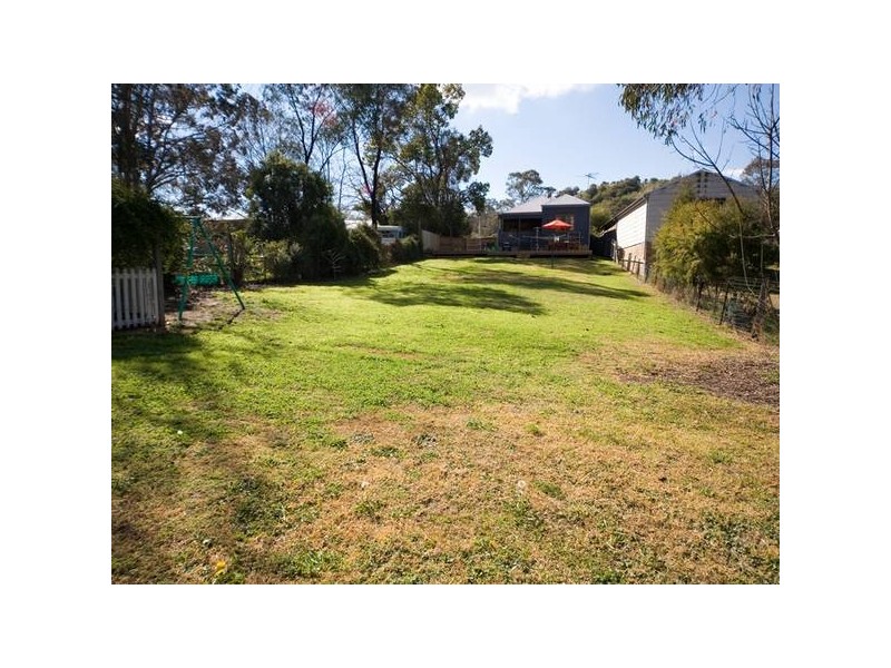 13 Campbell Street, Picton NSW 2571