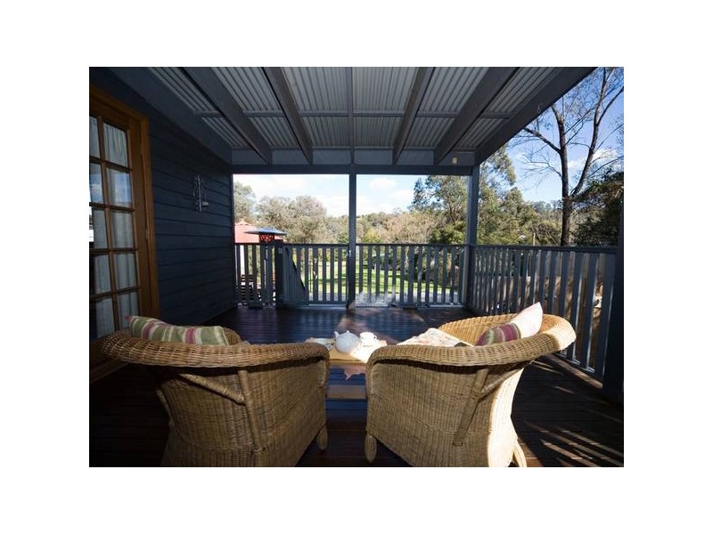 13 Campbell Street, Picton NSW 2571