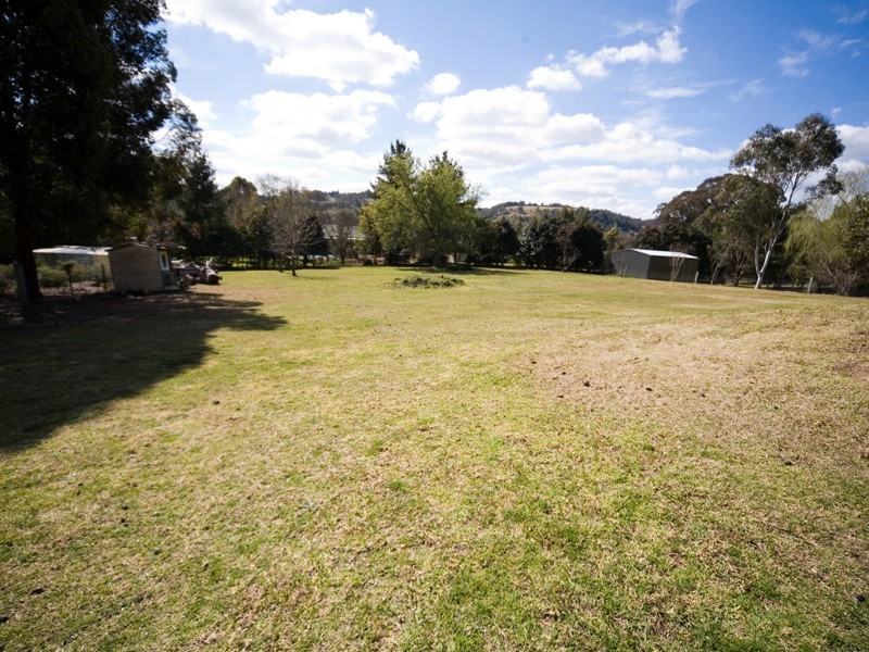 16 Jarvisfield Road, Picton NSW 2571