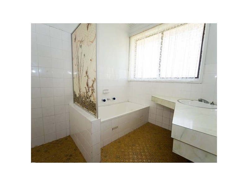 60 York Street, Tahmoor NSW 2573