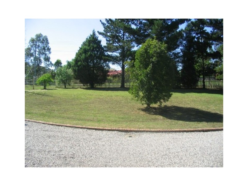 13-15 Park Avenue, Tahmoor NSW 2573