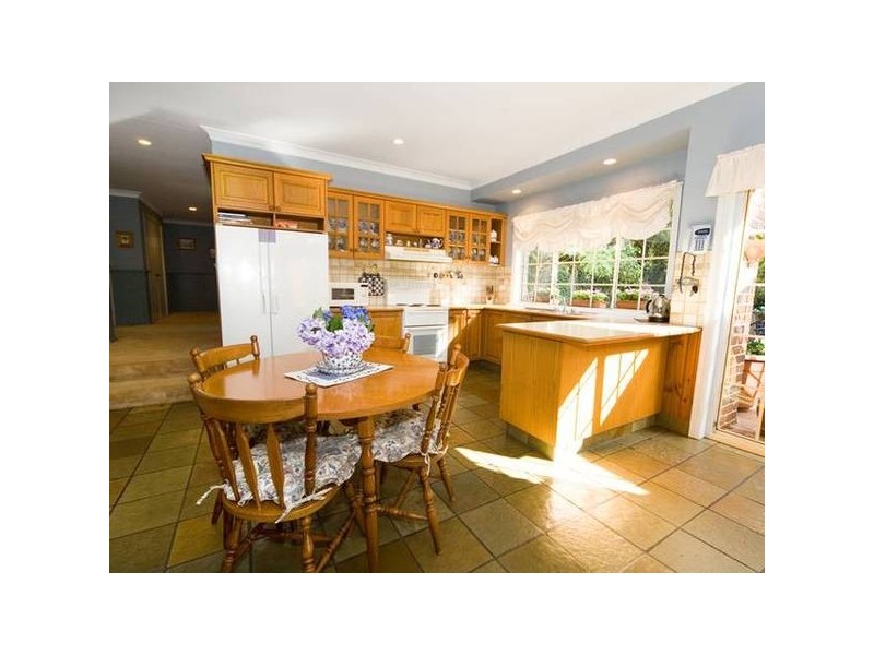 10 Wilton Street, Thirlmere NSW 2572