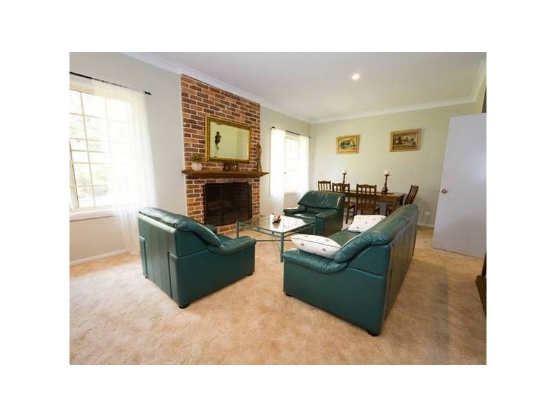 10 Wilton Street, Thirlmere NSW 2572