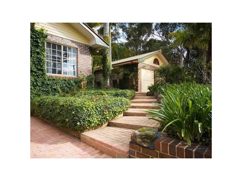 10 Wilton Street, Thirlmere NSW 2572