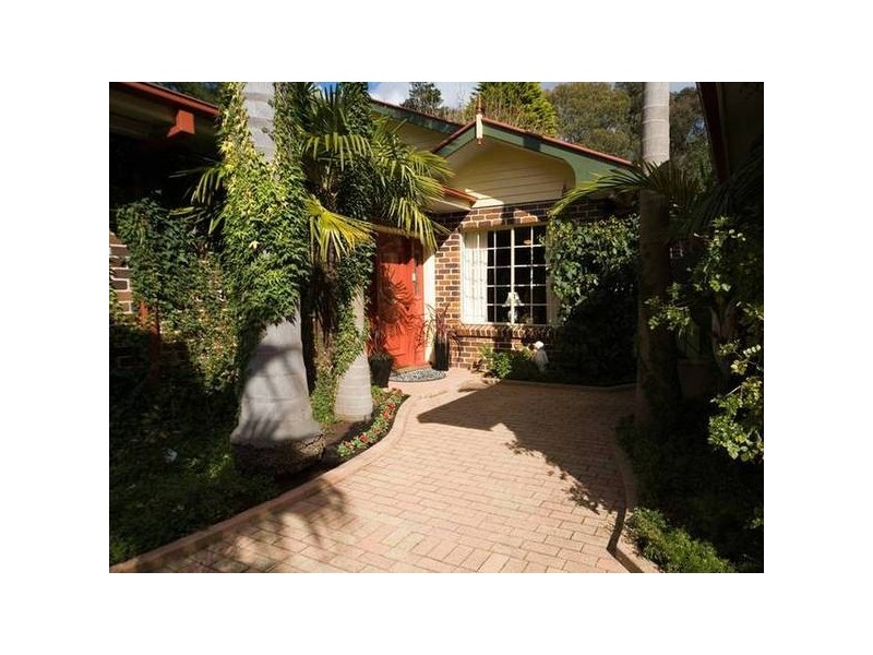 10 Wilton Street, Thirlmere NSW 2572