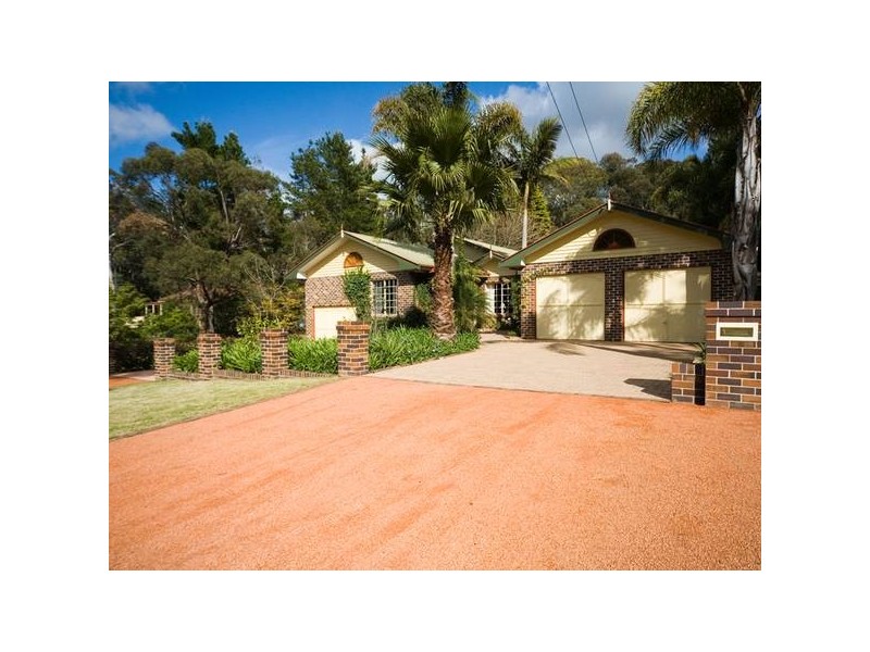 10 Wilton Street, Thirlmere NSW 2572