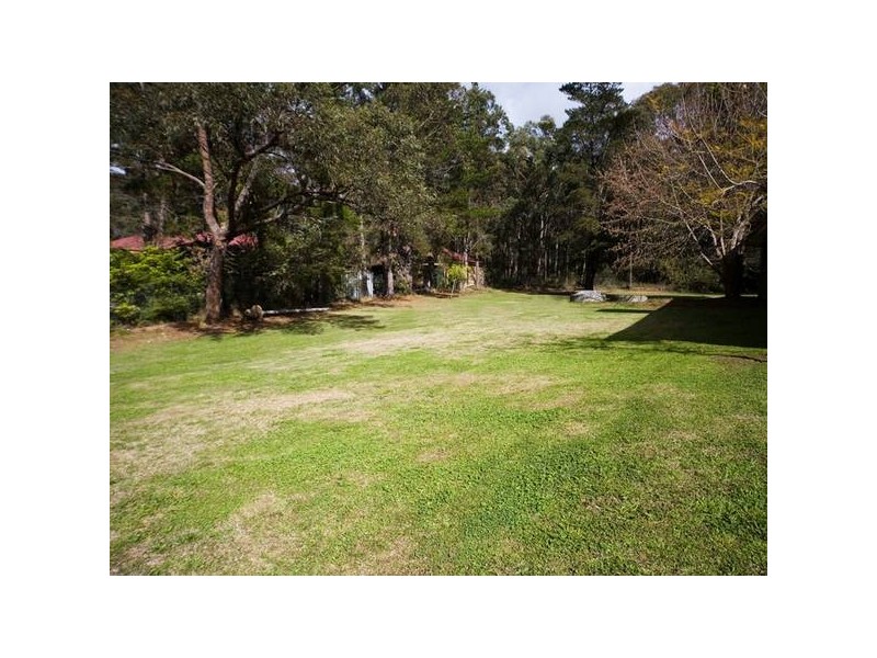 10 Wilton Street, Thirlmere NSW 2572