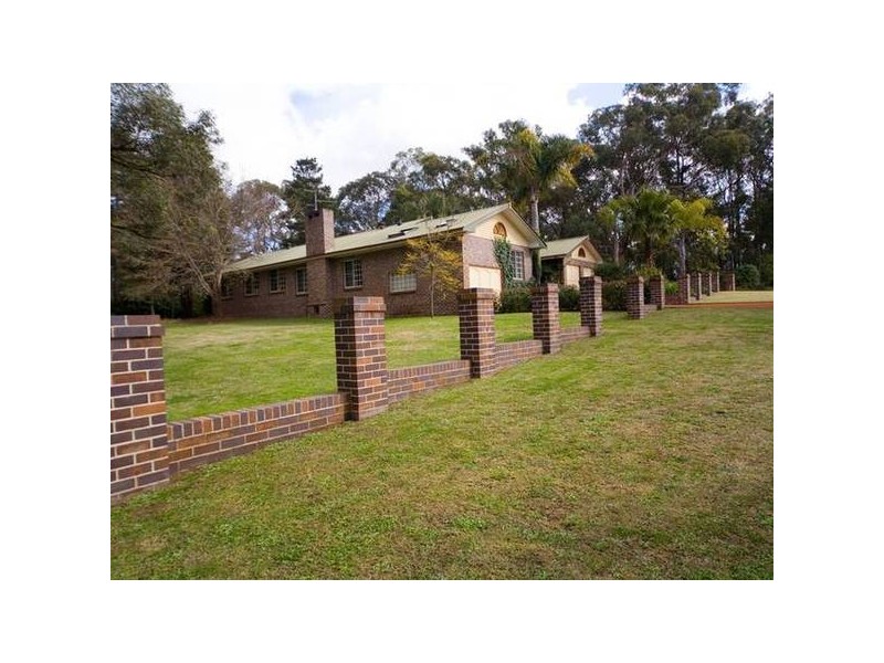 10 Wilton Street, Thirlmere NSW 2572