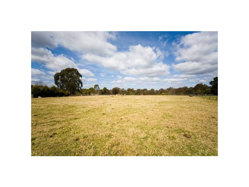 35 Hilton Park Road, Tahmoor NSW 2573