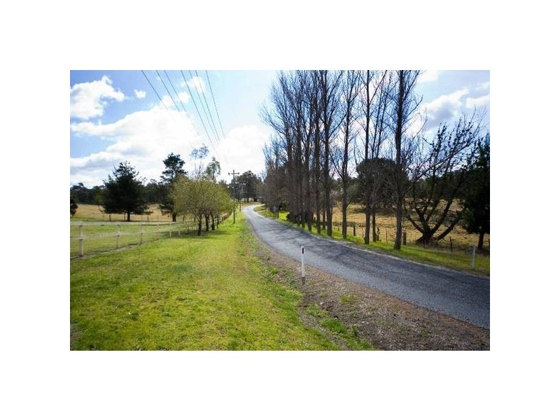 35 Hilton Park Road, Tahmoor NSW 2573