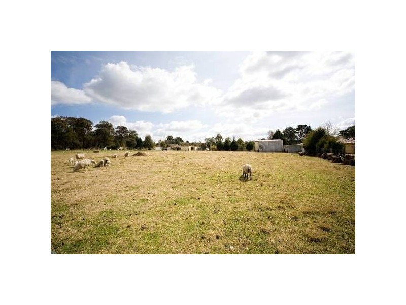 35 Hilton Park Road, Tahmoor NSW 2573