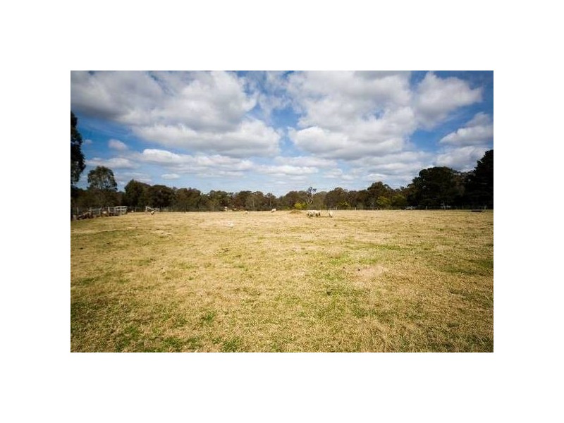 35 Hilton Park Road, Tahmoor NSW 2573