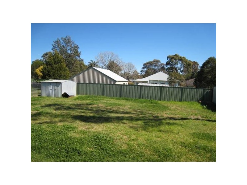 93 Remembrance Drive, Tahmoor NSW 2573