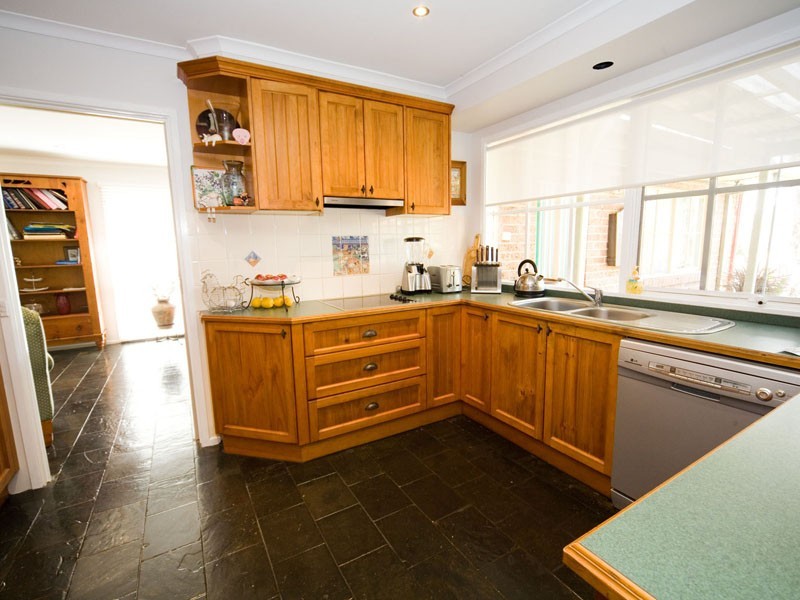 30 Kent Road, Picton NSW 2571