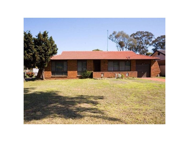 93 Remembrance Drive, Tahmoor NSW 2573