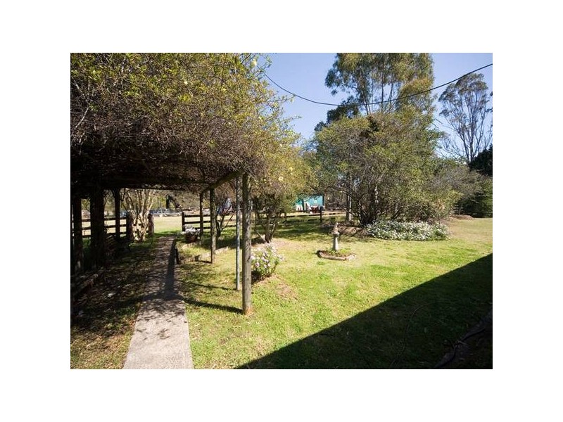 131 Mulhollands Road, Picton NSW 2571