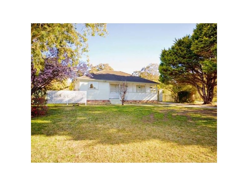 120 Close Street, Thirlmere NSW 2572