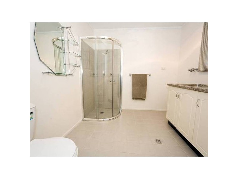 120 Close Street, Thirlmere NSW 2572