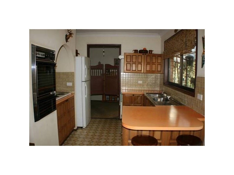 95 Burns Road, Thirlmere NSW 2572
