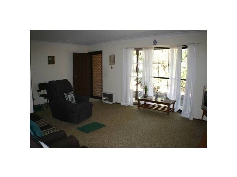 95 Burns Road, Thirlmere NSW 2572