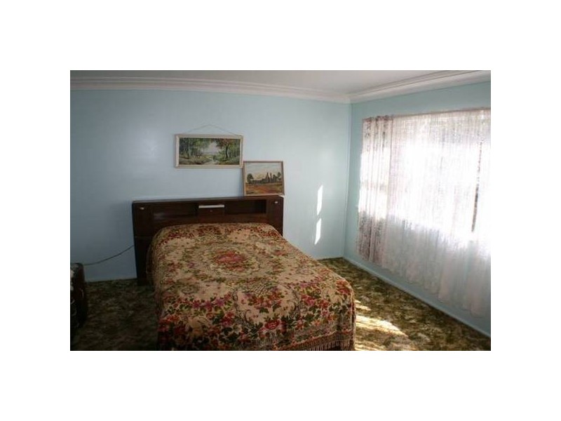 95 Burns Road, Thirlmere NSW 2572