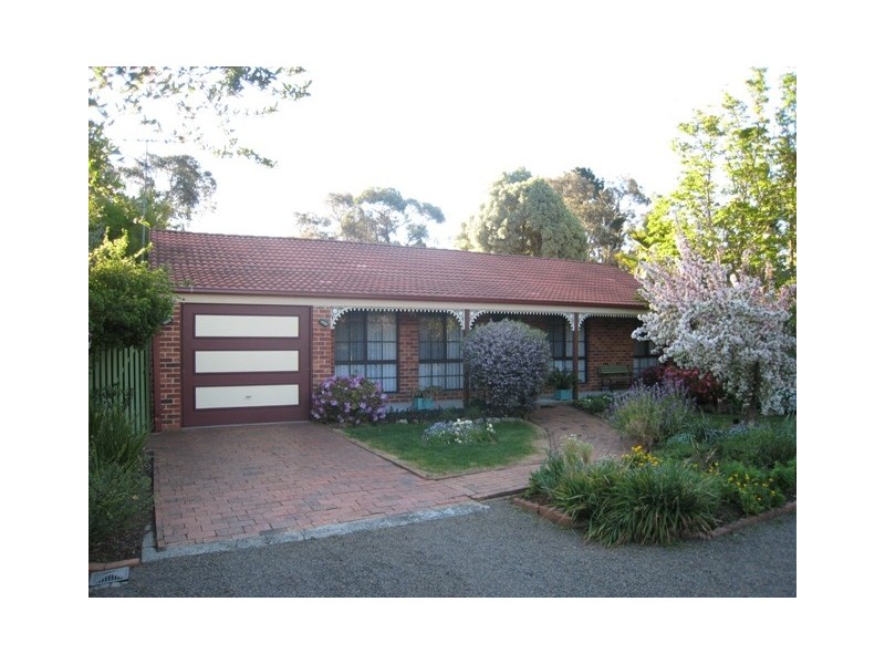 6 Sunrise Road, Yerrinbool NSW 2575