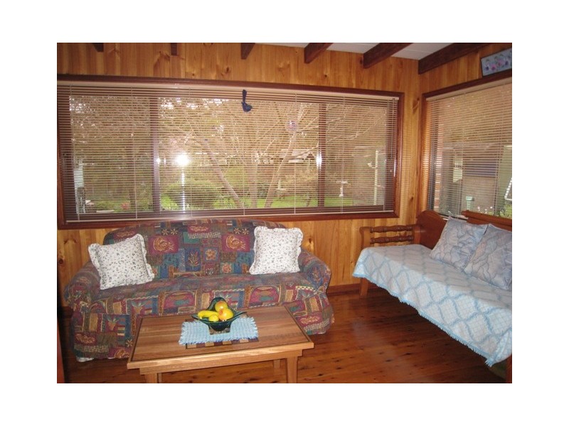 6 Sunrise Road, Yerrinbool NSW 2575