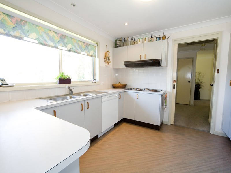12 Jarvisfield Road, Picton NSW 2571