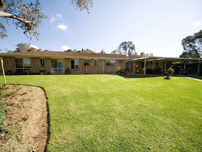 12 Jarvisfield Road, Picton NSW 2571