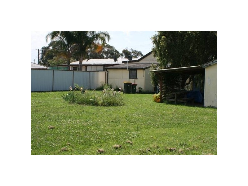14 Patterson Street, Tahmoor NSW 2573