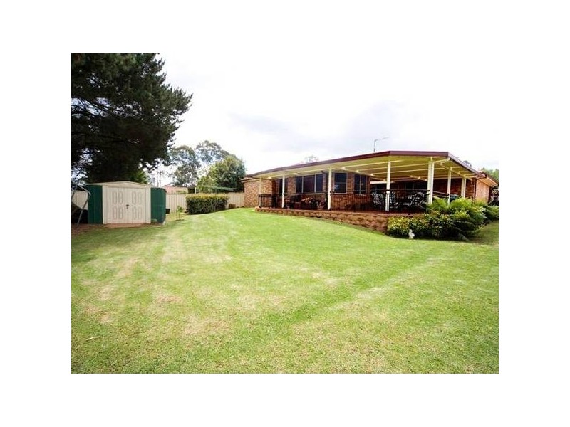 6 Windsor Place, Bargo NSW 2574