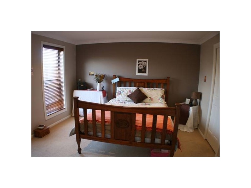 6 Hereford Way, Picton NSW 2571