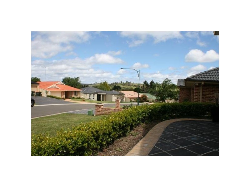 6 Hereford Way, Picton NSW 2571