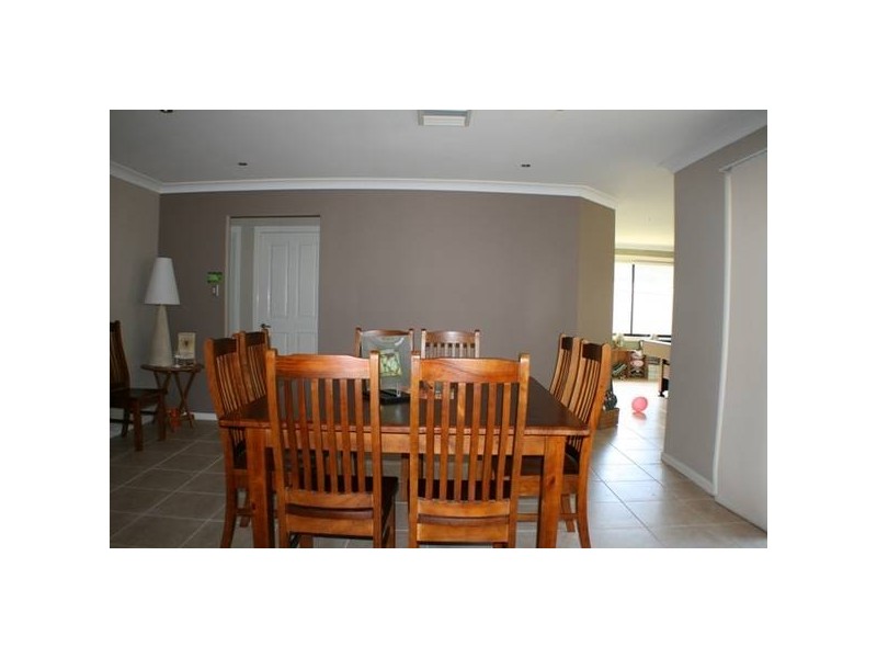 6 Hereford Way, Picton NSW 2571