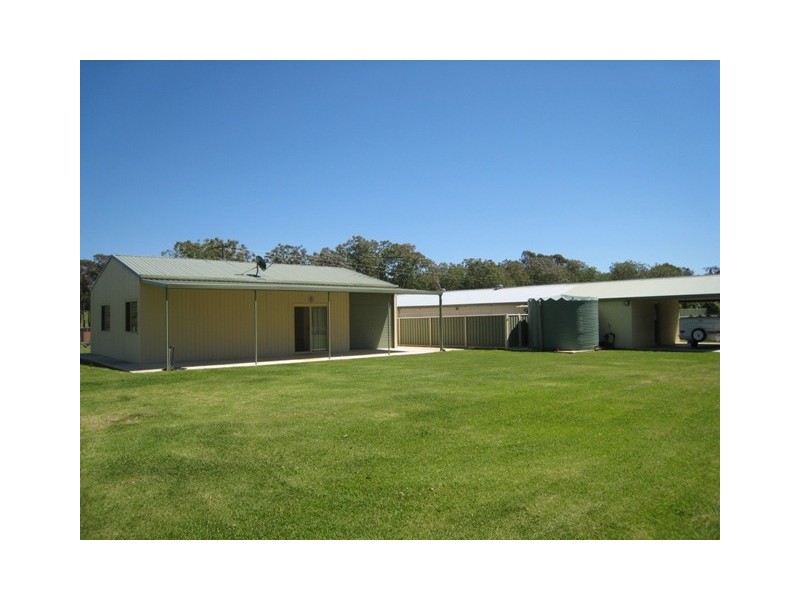 325 Oaks Road, Thirlmere NSW 2572