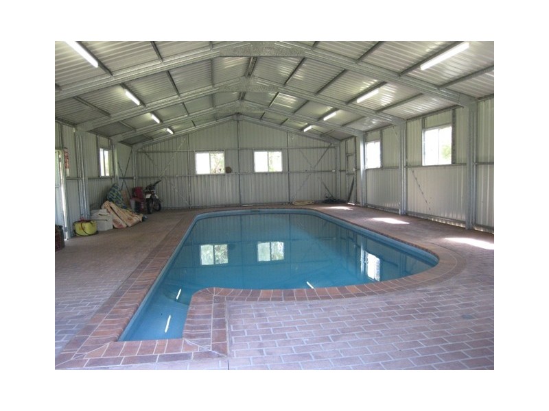 325 Oaks Road, Thirlmere NSW 2572