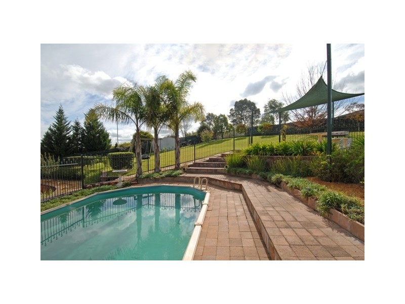 3 Bottlebrush Close, Picton NSW 2571