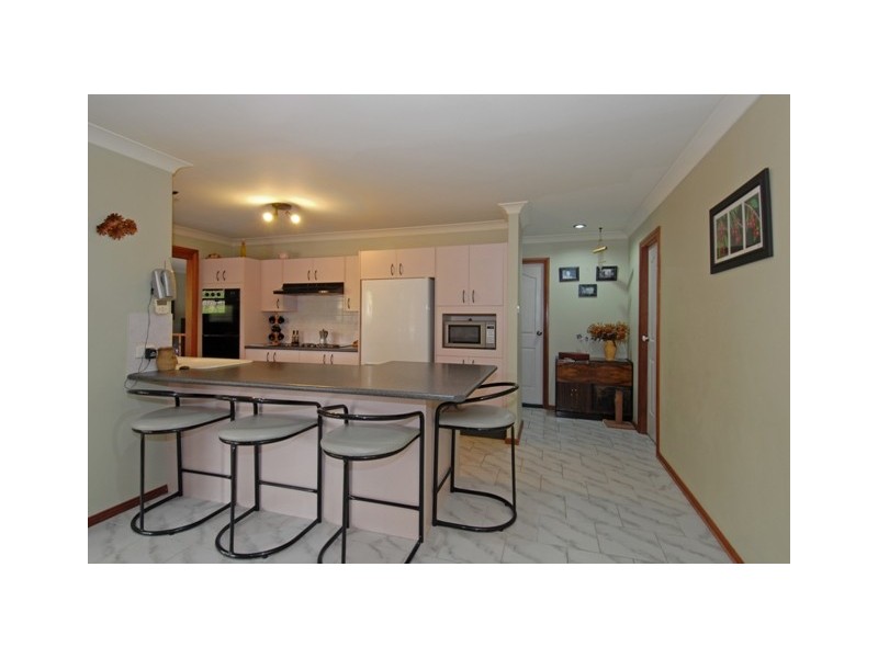 3 Bottlebrush Close, Picton NSW 2571