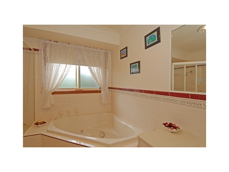 3 Bottlebrush Close, Picton NSW 2571