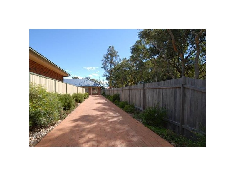 4A Antill Street, Thirlmere NSW 2572