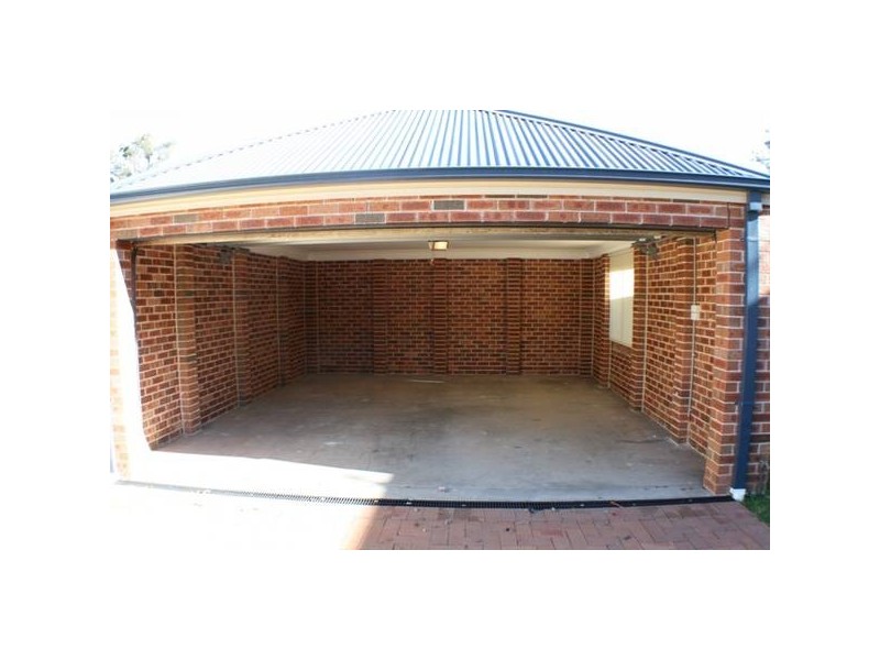 4A Antill Street, Thirlmere NSW 2572