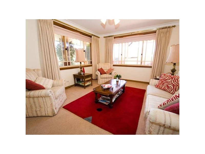 19B Edward Street, The Oaks NSW 2570