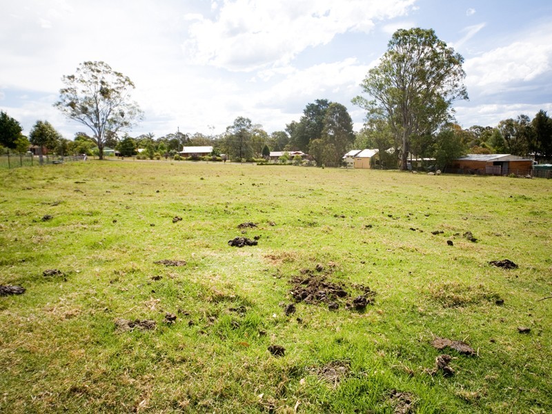 46 Darley Street, Thirlmere NSW 2572