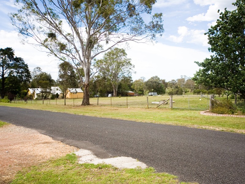 46 Darley Street, Thirlmere NSW 2572