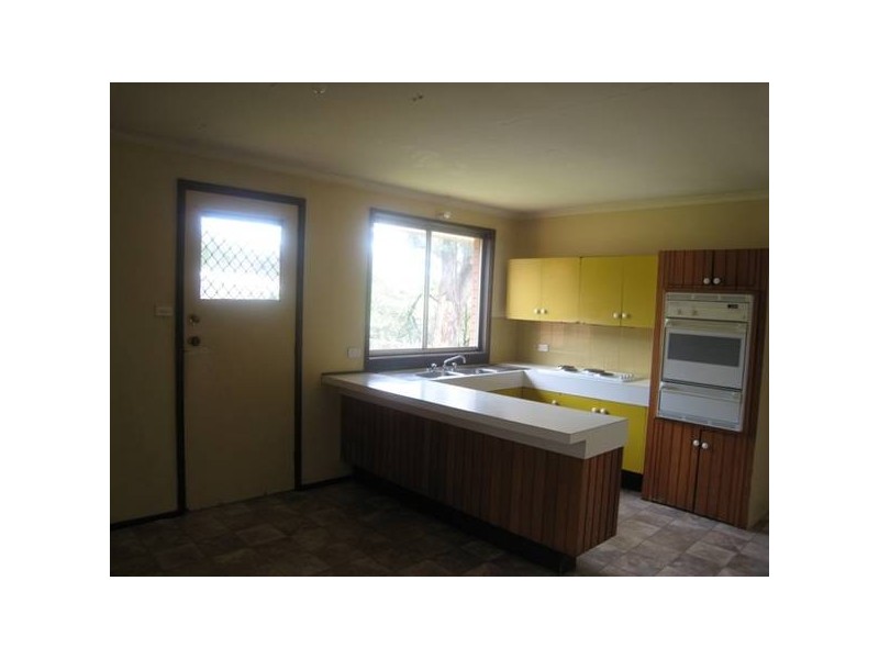 17 York Street, Tahmoor NSW 2573