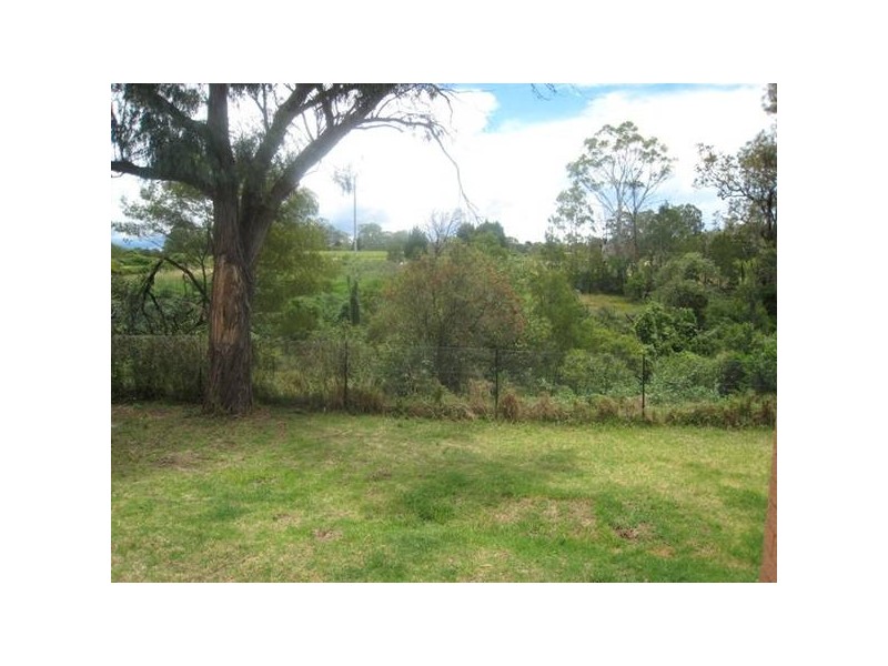 17 York Street, Tahmoor NSW 2573