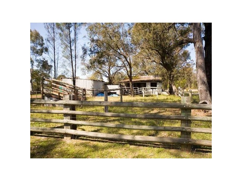 131 Mulhollands Road, Picton NSW 2571